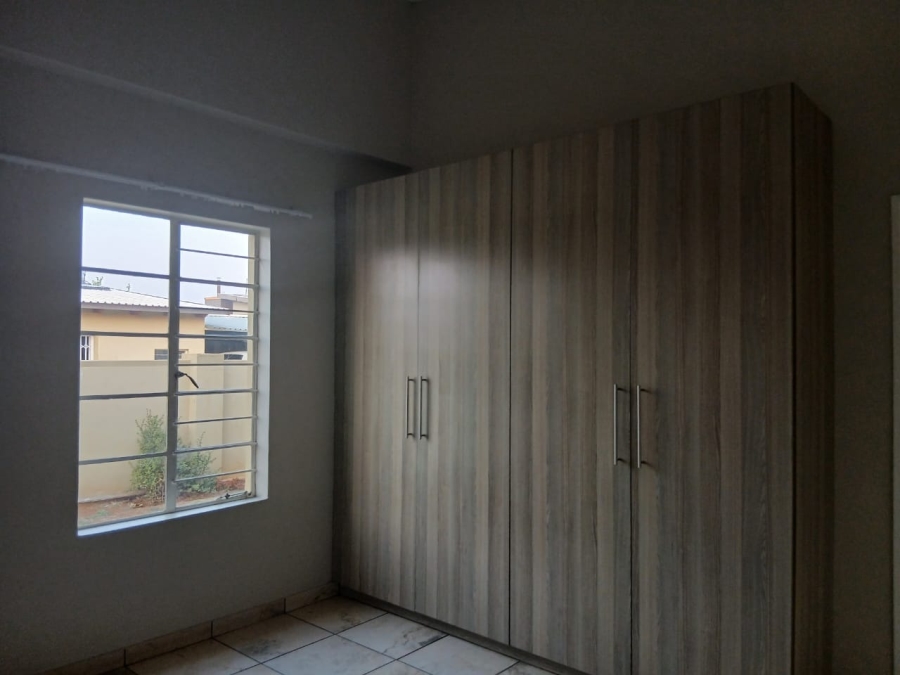 To Let 3 Bedroom Property for Rent in Waterval East North West
